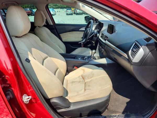 2017 MAZDA 3 Sport