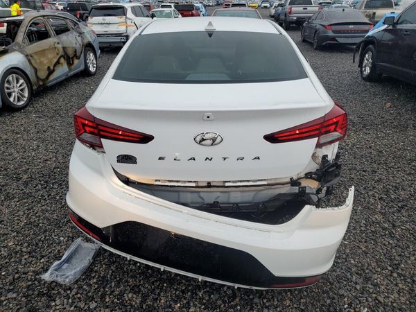 2020 HYUNDAI ELANTRA