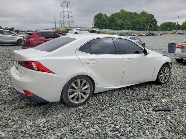 2015 LEXUS IS