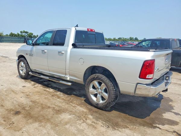 2014 RAM 1500 SLT QUAD CAB 4X4