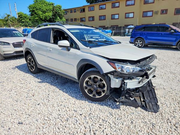 2021 SUBARU CROSSTREK Premium+ES