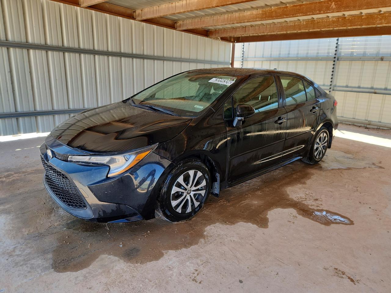 2022 TOYOTA COROLLA LE — Front 3/4