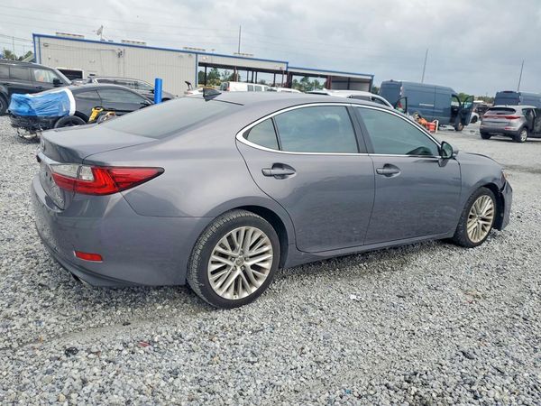 2016 LEXUS ES