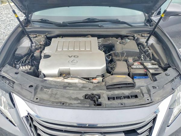 2016 LEXUS ES