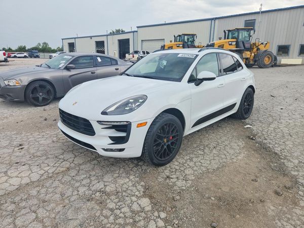2018 PORSCHE MACAN Macan GTS