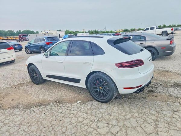 2018 PORSCHE MACAN Macan GTS