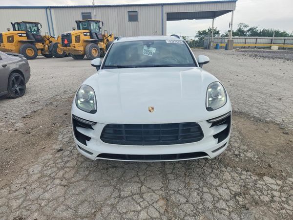 2018 PORSCHE MACAN Macan GTS