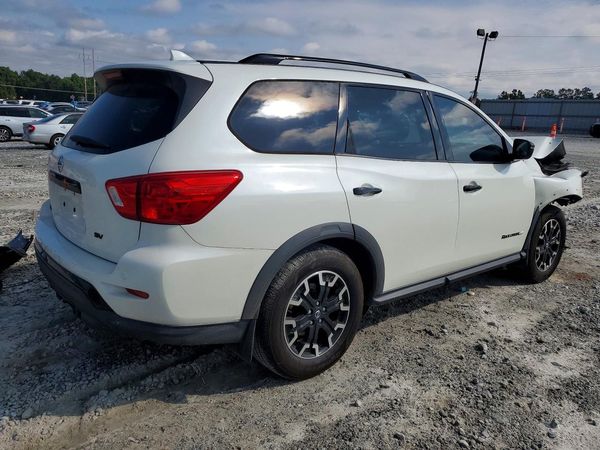 2020 NISSAN PATHFINDER SV
