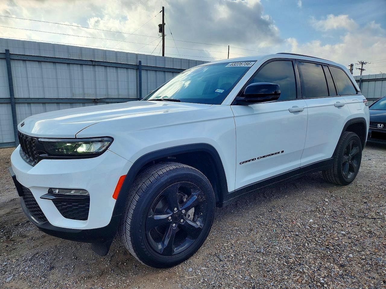 2024 JEEP GRAND CHEROKEE