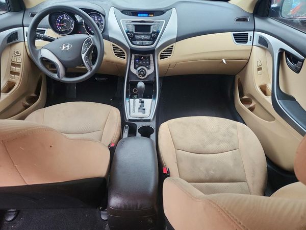 2013 HYUNDAI ELANTRA
