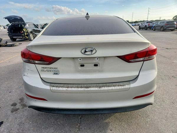 2017 HYUNDAI ELANTRA SE Base