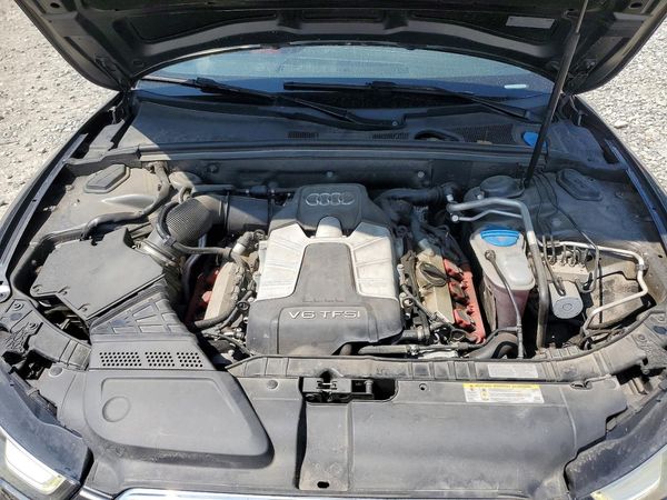 2015 AUDI S5 quattro Plus