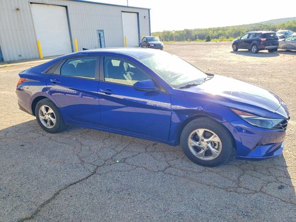 2021 HYUNDAI ELANTRA SE