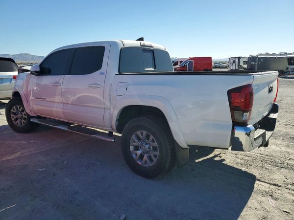 2018 TOYOTA TACOMA