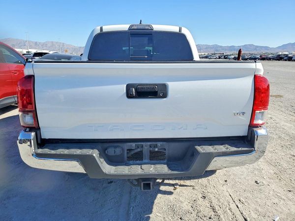 2018 TOYOTA TACOMA