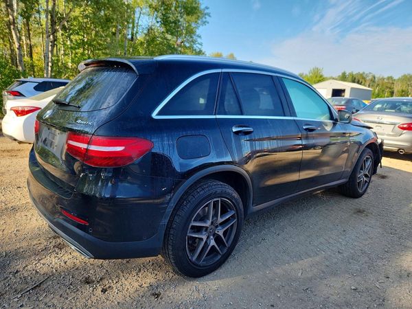 2018 MERCEDES-BENZ GLC GLC 300-4M
