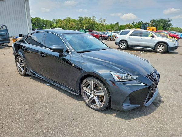 2017 LEXUS IS
