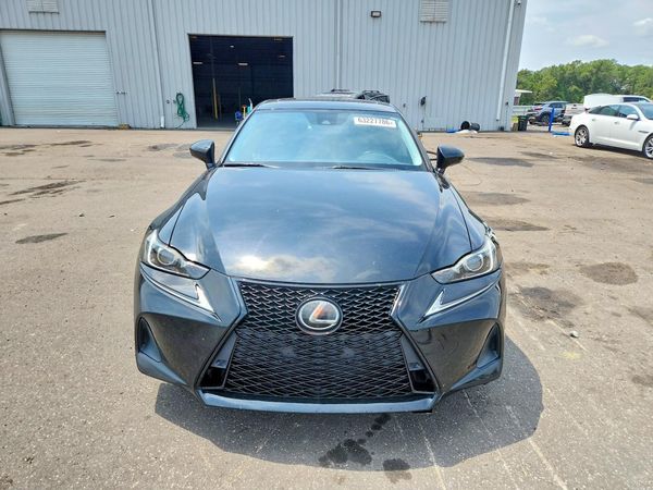 2017 LEXUS IS
