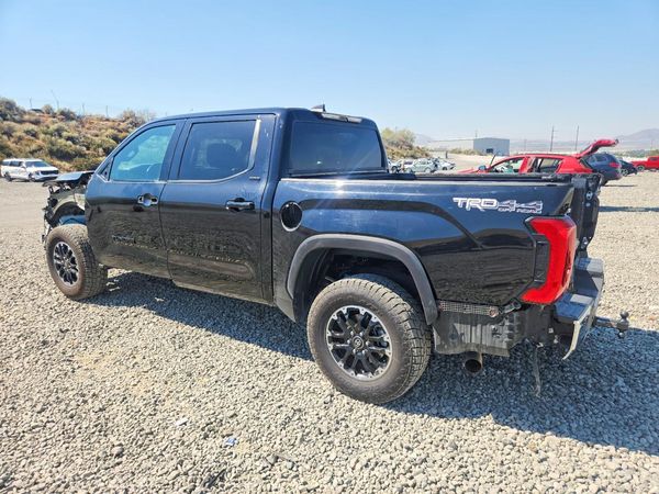 2025 TOYOTA TUNDRA