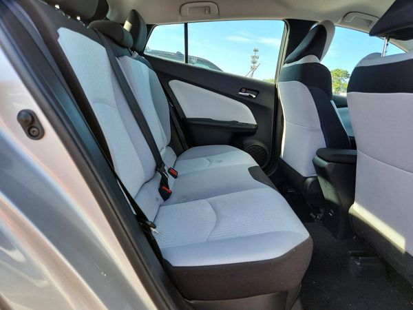 2018 TOYOTA PRIUS