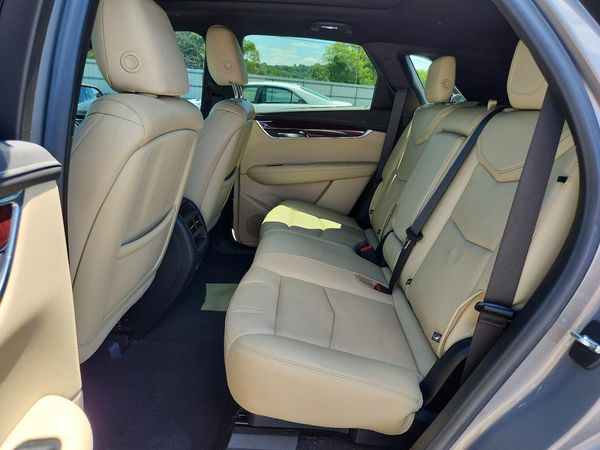 2019 CADILLAC XT5 Luxury