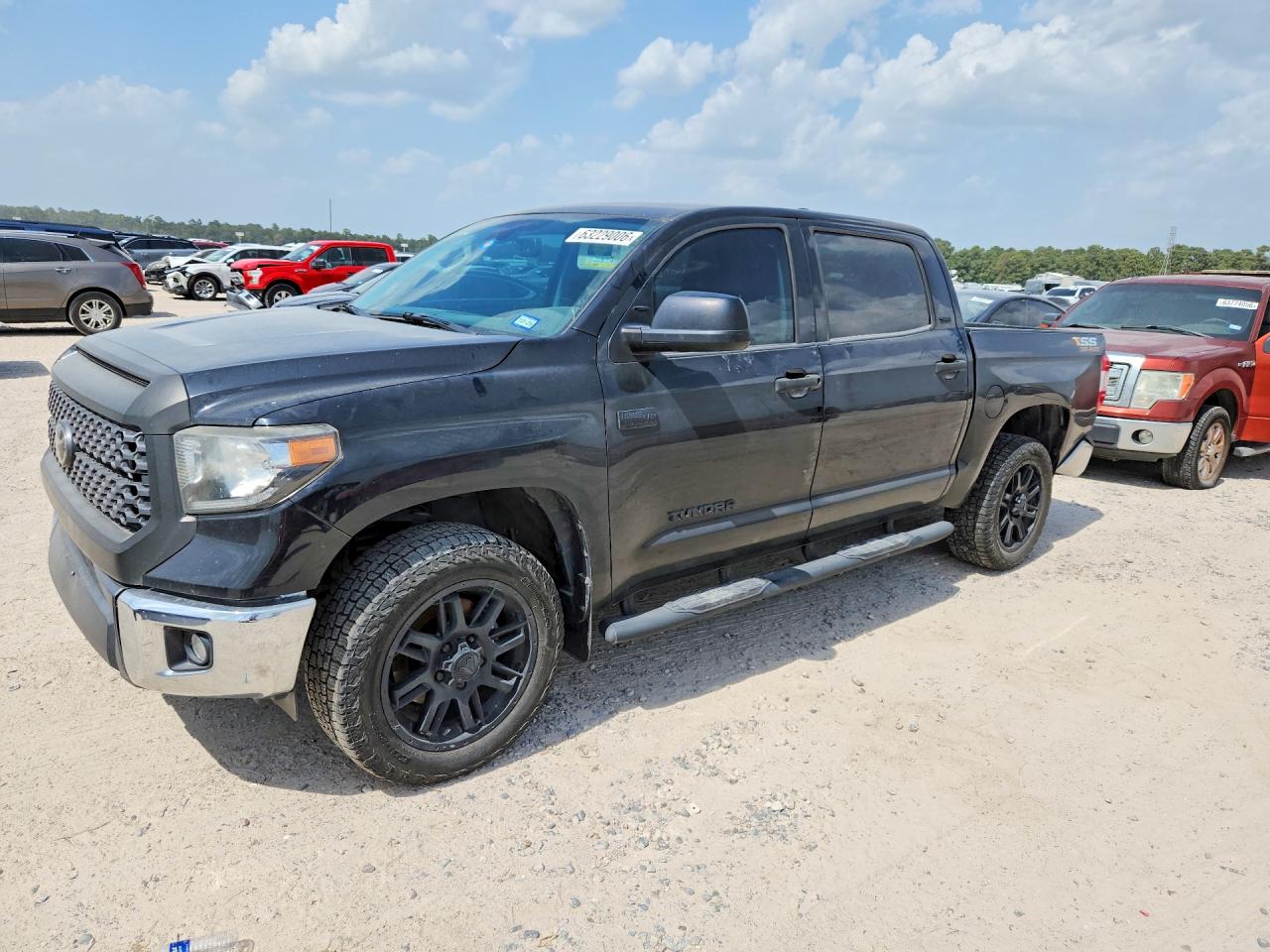 2021 TOYOTA TUNDRA SR5 grade