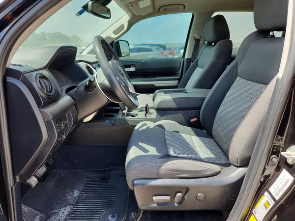 2021 TOYOTA TUNDRA SR5 grade