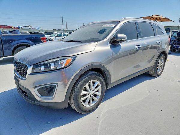 2018 KIA SORENTO L, LX