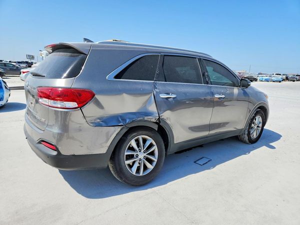 2018 KIA SORENTO L, LX