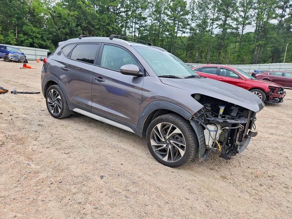2020 HYUNDAI TUCSON