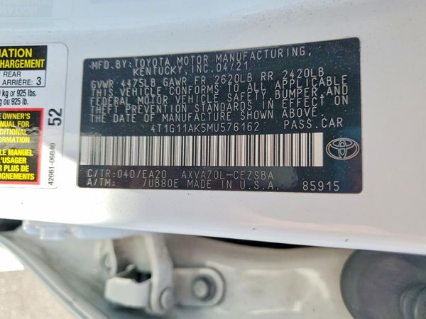 2021 TOYOTA CAMRY SE