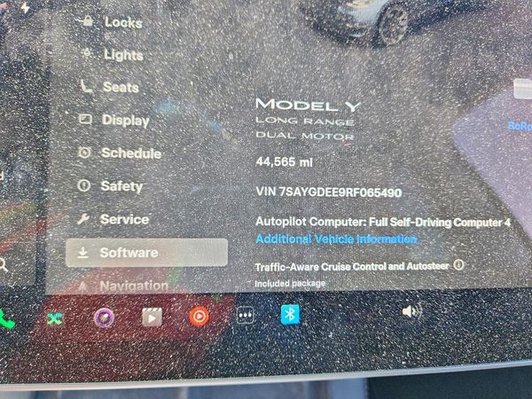 2024 TESLA MODEL Y