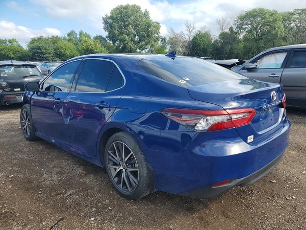 2023 TOYOTA CAMRY