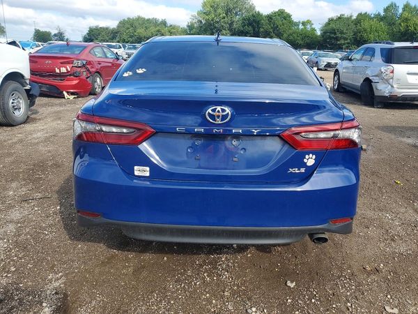 2023 TOYOTA CAMRY