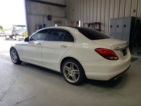 2016 MERCEDES-BENZ C C300