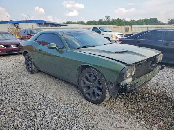 2020 DODGE CHALLENGER SXT