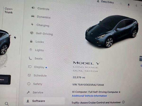 2024 TESLA MODEL Y