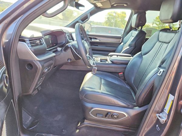 2024 JEEP WAGONEER L SERIES II 4X4