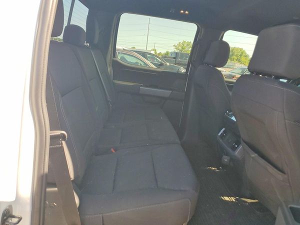 2025 FORD F150 XLT