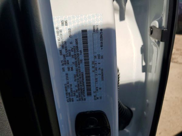 2025 FORD F150 XLT