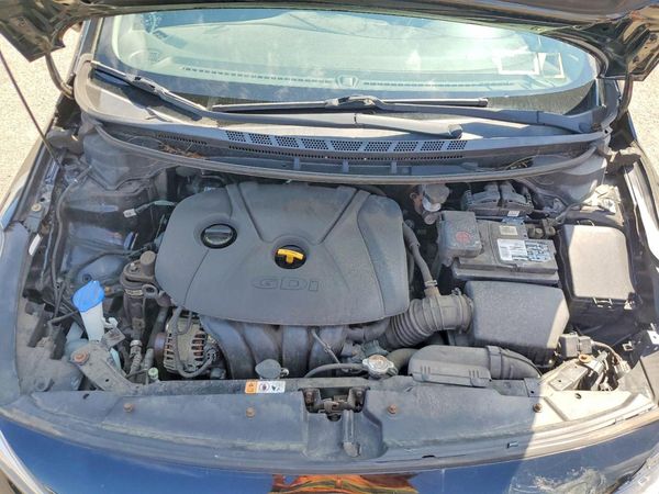 2017 KIA FORTE5 LX