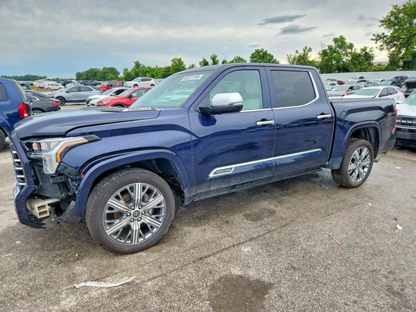 2024 TOYOTA TUNDRA Capstone