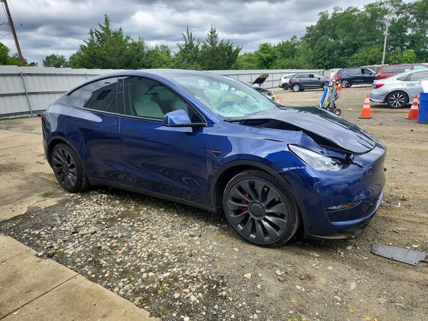2022 TESLA MODEL Y