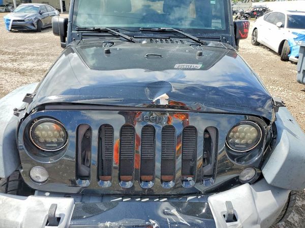 2015 JEEP WRANGLER UNLIMITED SPORT 4X4