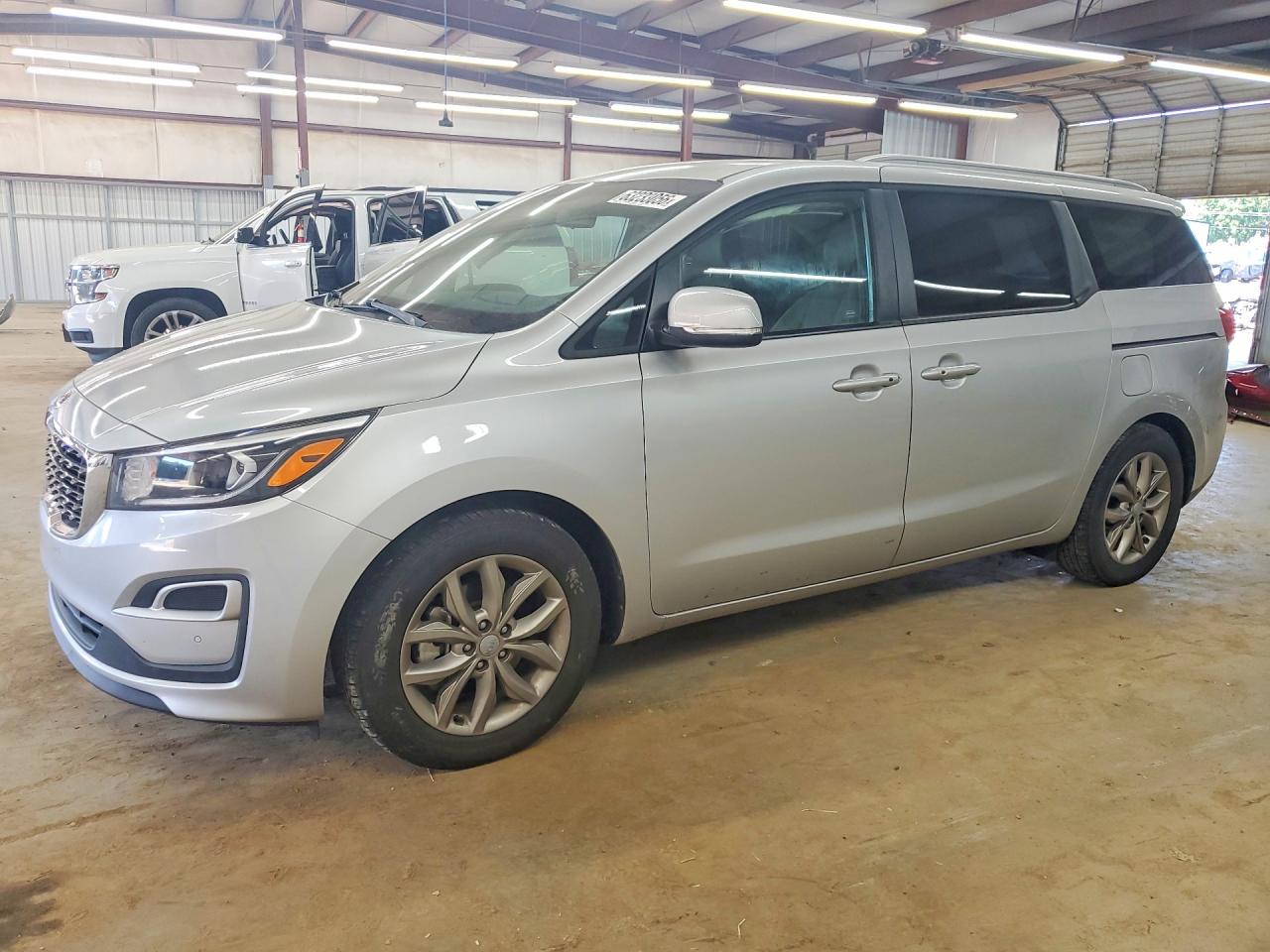 2021 KIA SEDONA LX, EX