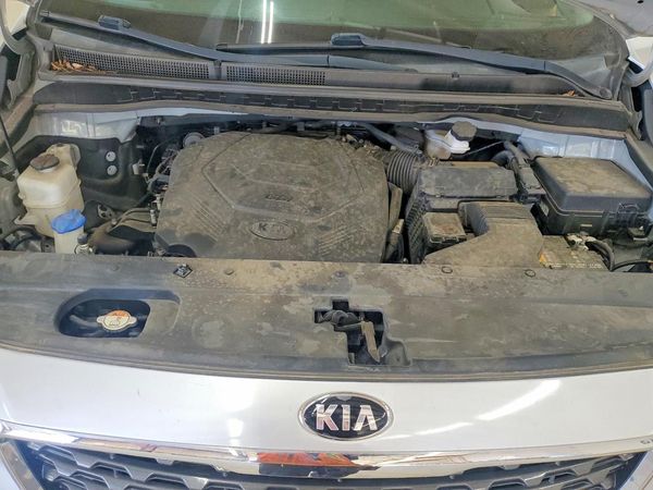 2021 KIA SEDONA LX, EX