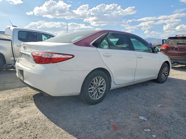 2016 TOYOTA CAMRY