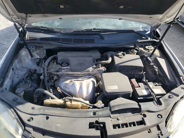 2016 TOYOTA CAMRY