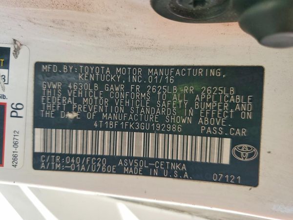 2016 TOYOTA CAMRY