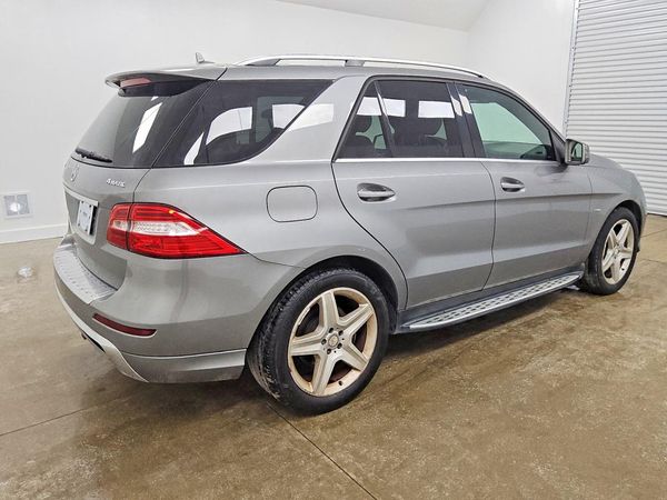 2012 MERCEDES-BENZ ML ML550 4-MATIC